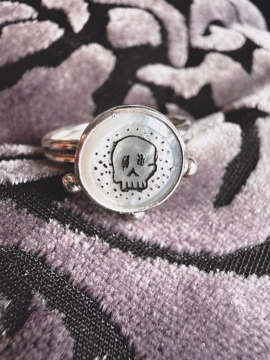 Etched Skull Ring