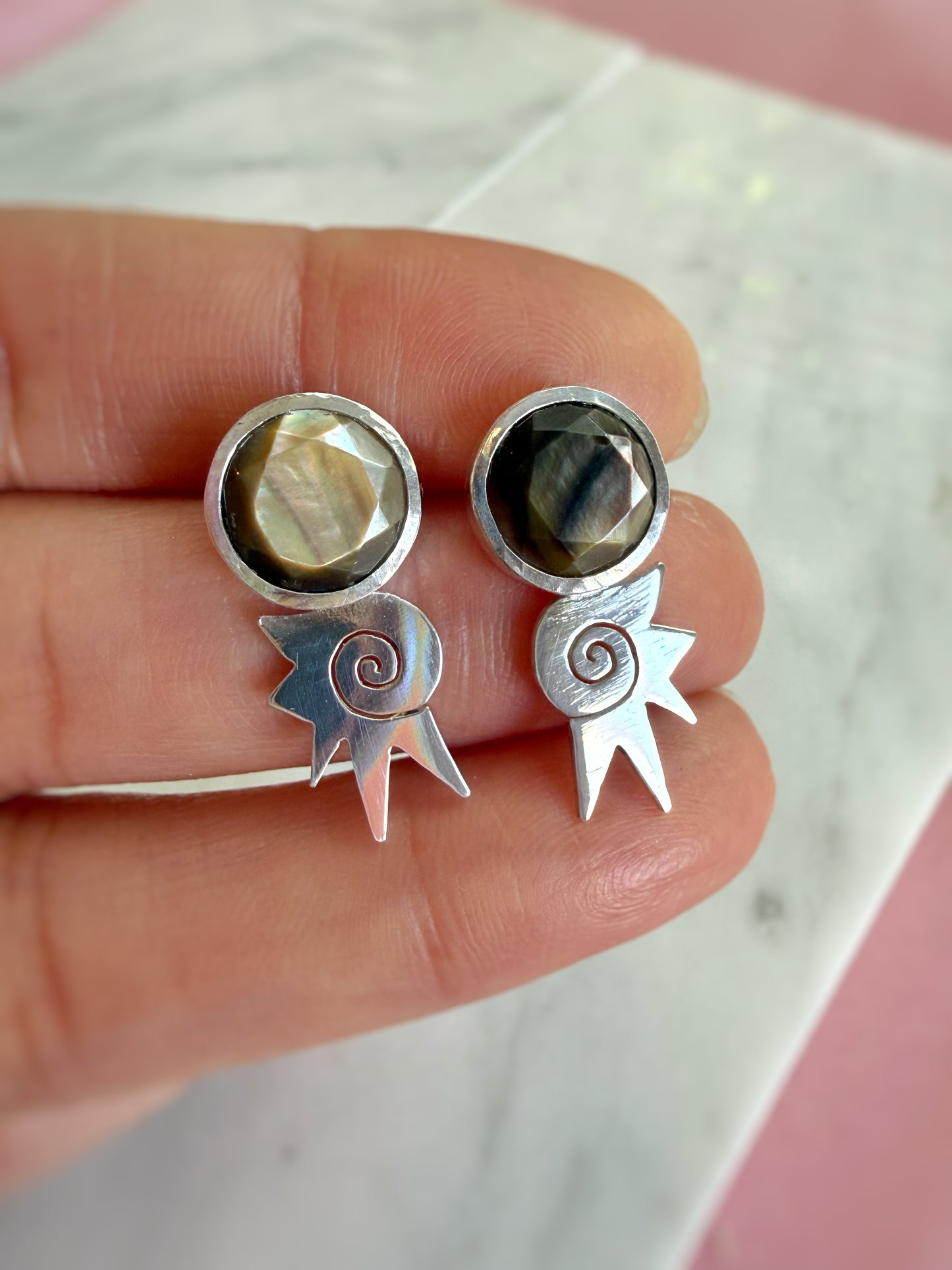 Woodpecker Spiral & MOP studs