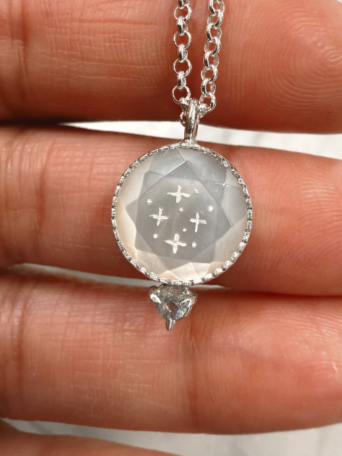 Etched Mother of Pearl Necklace with Labradorite