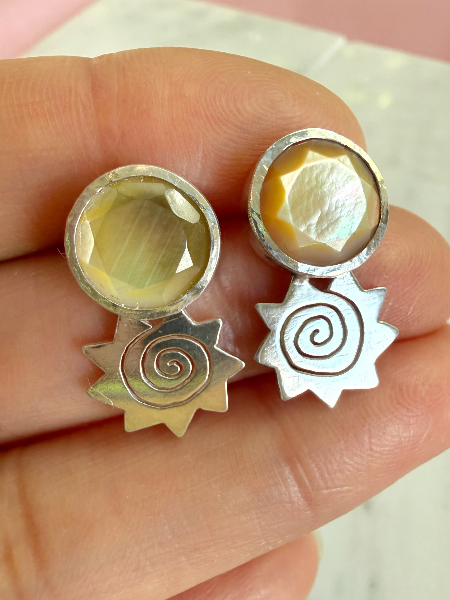 Sun Spiral & MOP studs