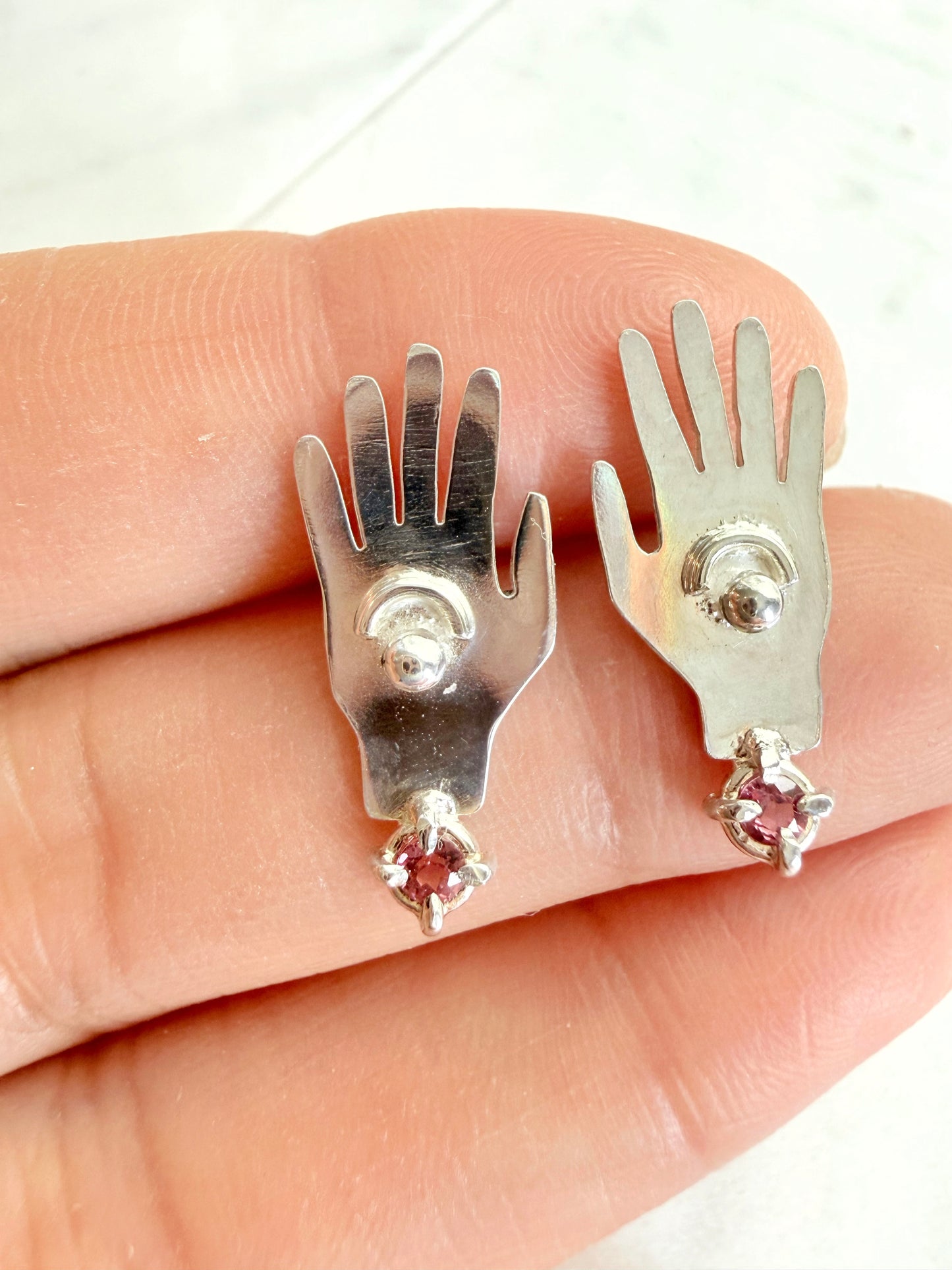 Garnet Mound Builder Hand studs