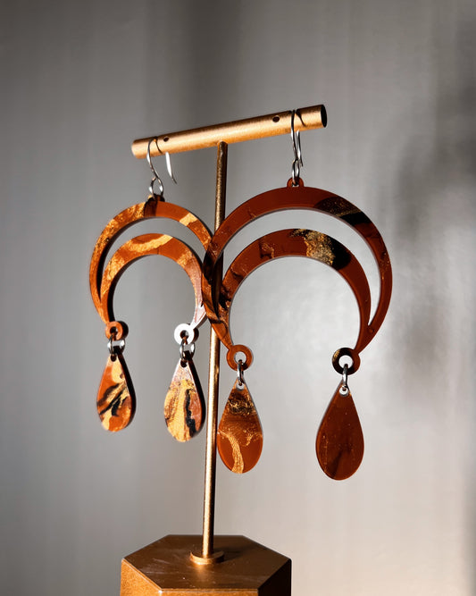 Naja with Dangles