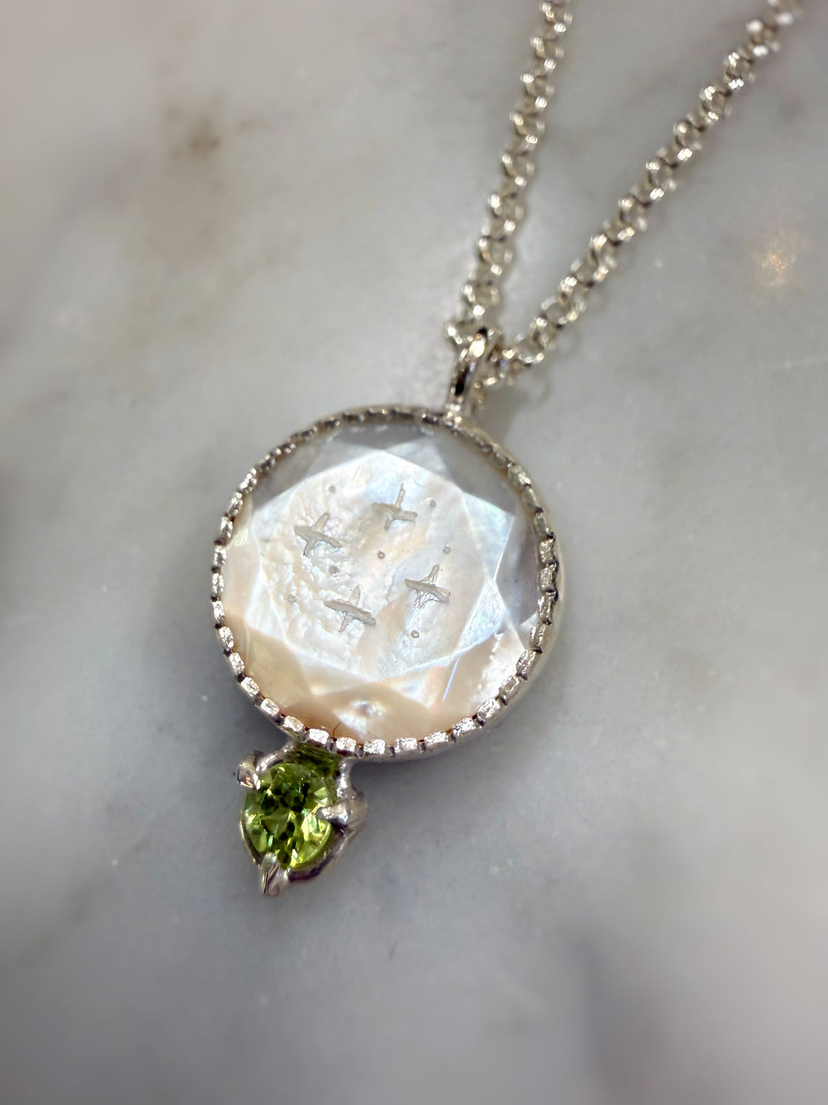 Etched Mother of Pearl Necklace with Peridot